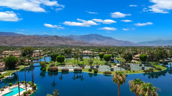 $739,000 | 138 Lakeshore Drive, Rancho Mirage, CA 92270