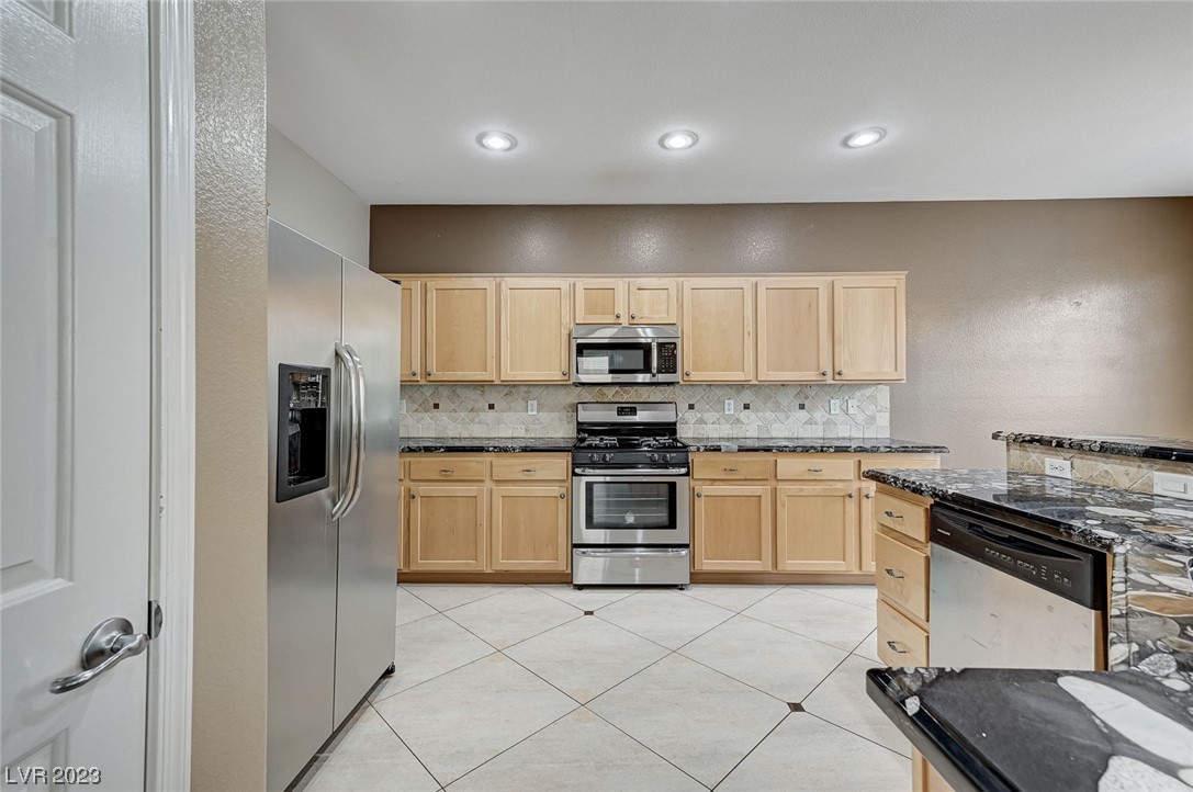 496 Foster Springs Road Las Vegas, NV 89148 - Photo 13 of 71 Gallery Image 13