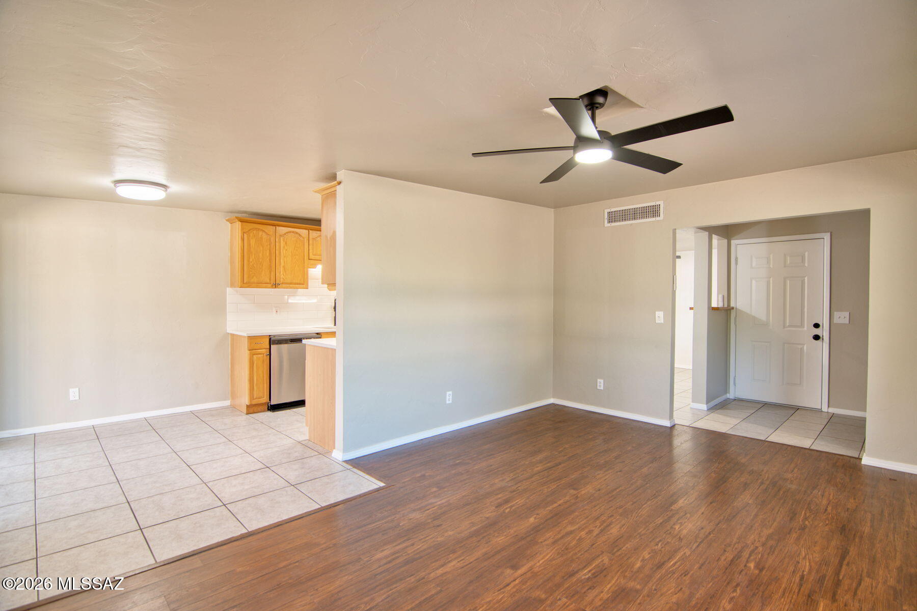 3450 South Jessica Avenue Tucson, AZ 85730 - Photo 8 of 48