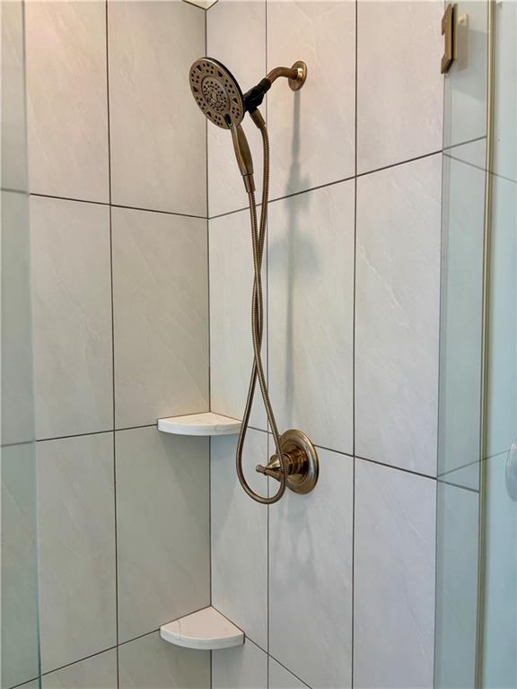 2020 Darby Road Waleska, GA 30183 - Photo 28 of 49 a bathroom with a shower