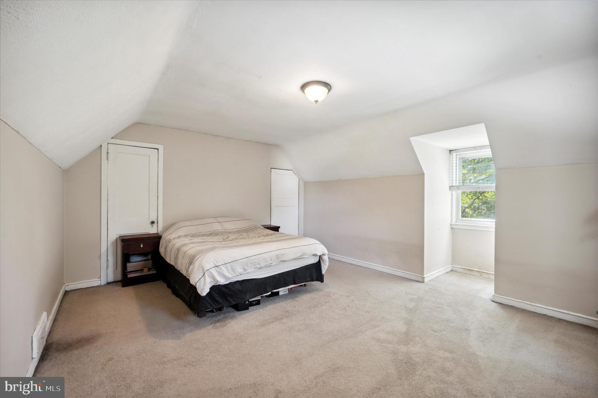 1111 Providence Road Secane, PA 19018 - Photo 15 of 24