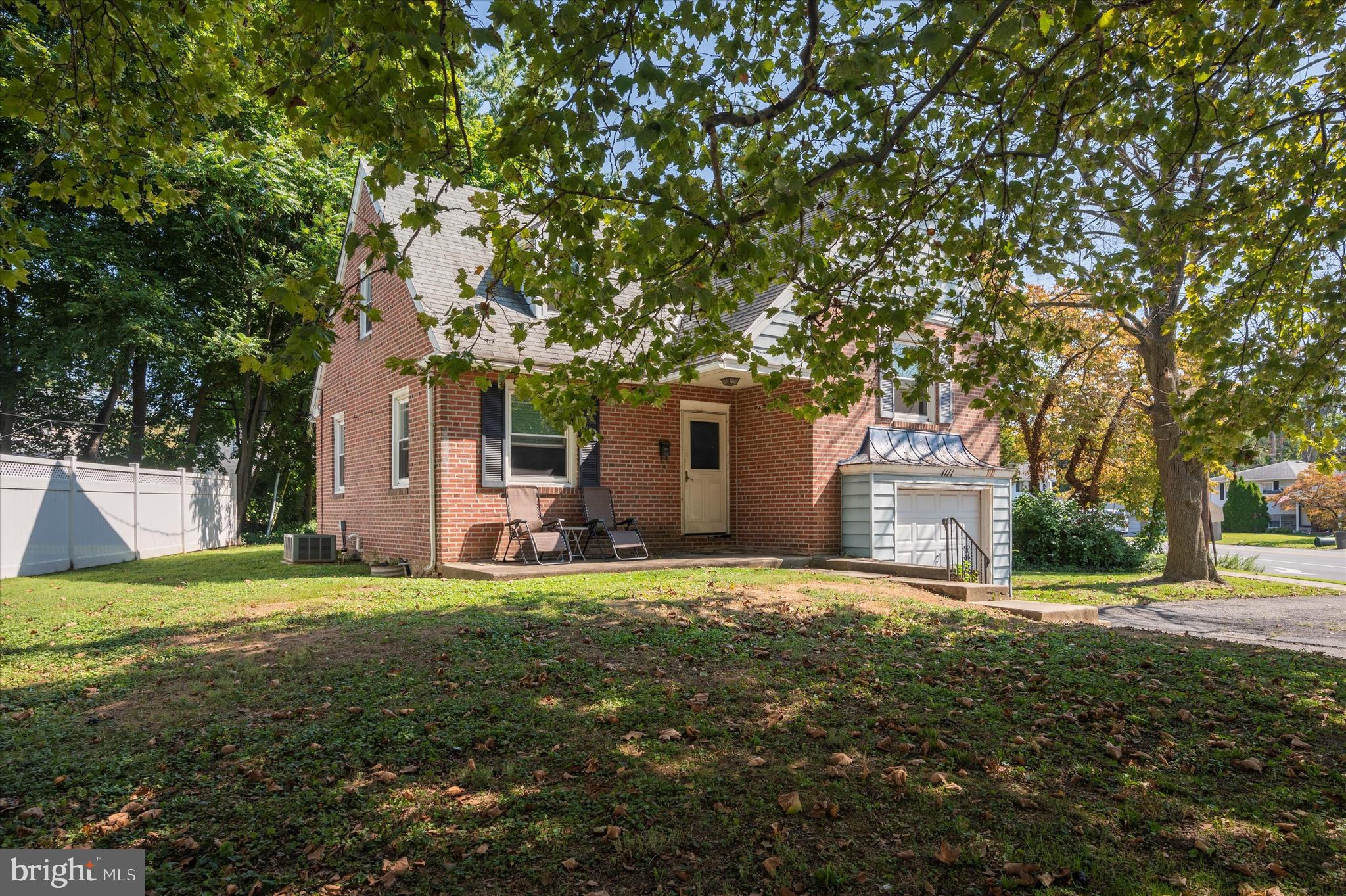 1111 Providence Road Secane, PA 19018 - Photo 3 of 24