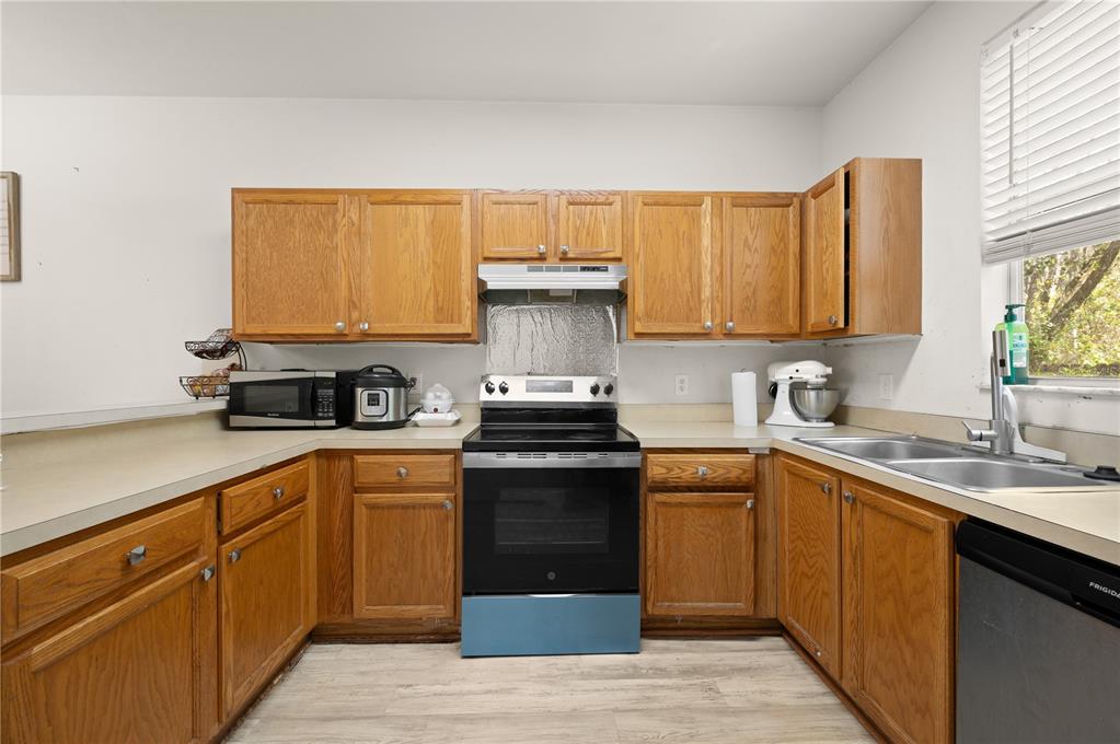 3901 Southwest 20th Avenue, Unit 609 Gainesville, FL 32607 - Photo 7 of 22