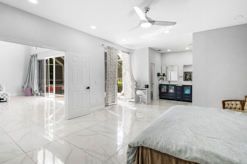 7748 Travelers Tree Drive Boca Raton, FL 33433 - Photo 10 of 31 a view of a living room
