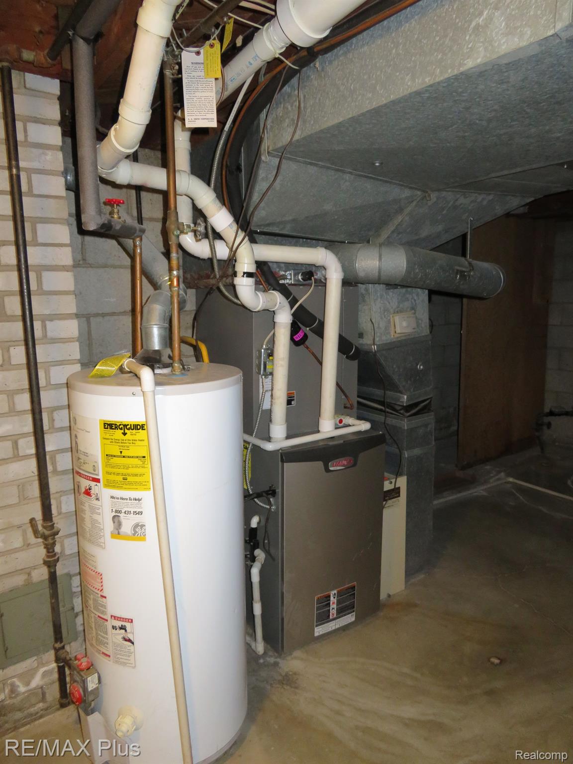 3401 Miller Road Flint, MI 48503 - Photo 15 of 24 Gallery Image 15