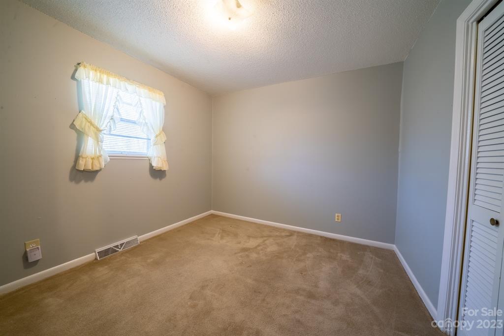 655 Summerow Road Stanley, NC 28164 - Photo 16 of 42 Gallery Image 16