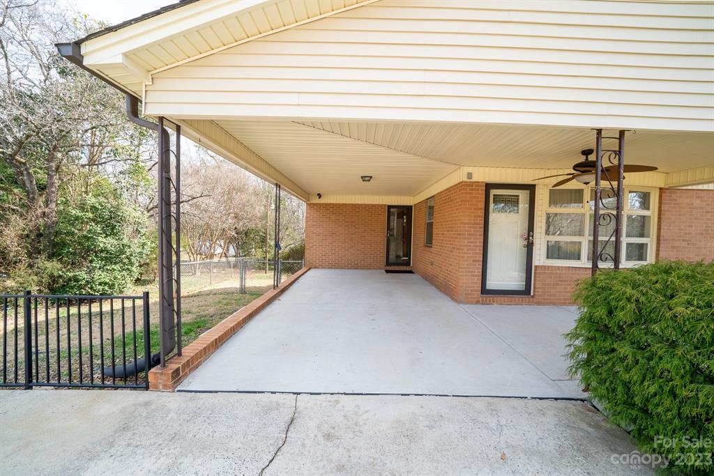 655 Summerow Road Stanley, NC 28164 - Photo 3 of 42 Gallery Image 3