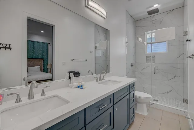 a view of an entryway with staircase