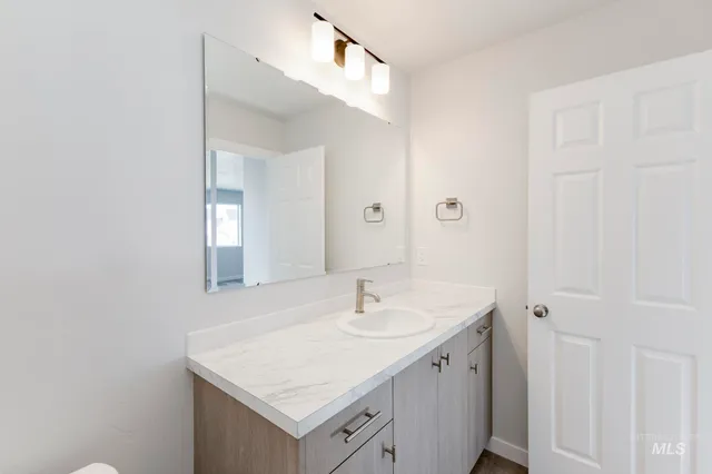 $529,990 | 1107 Webb Brk Street, Middleton, ID 83644