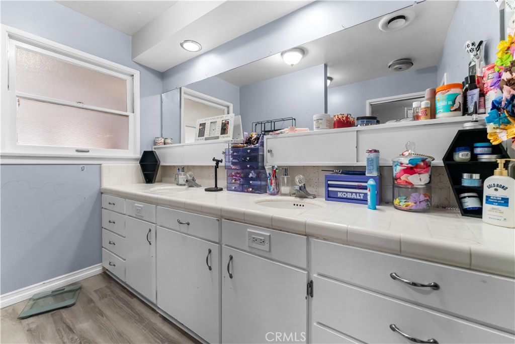 5818 North Sycamore Avenue Rialto, CA 92377 - Photo 21 of 33