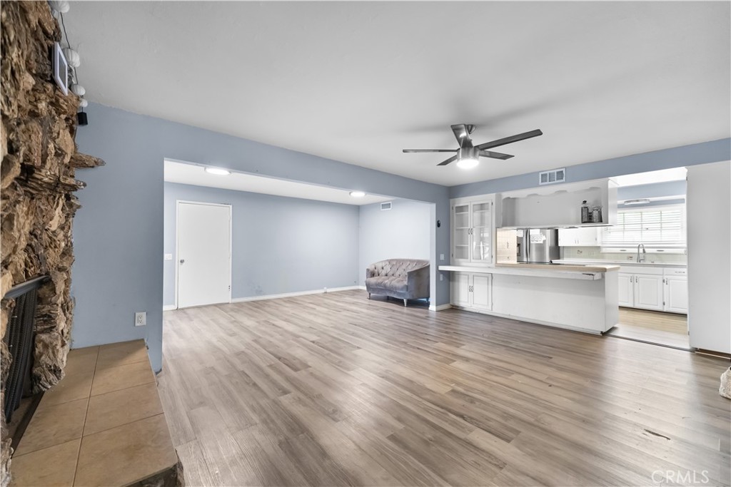 5818 North Sycamore Avenue Rialto, CA 92377 - Photo 5 of 33