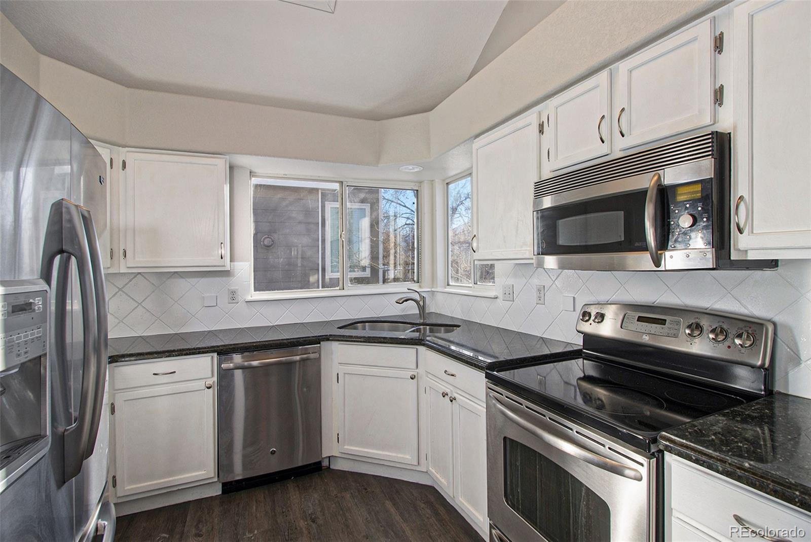 9053 Edgewood Street Highlands Ranch, CO 80130 - Photo 14 of 19 Gallery Image 14