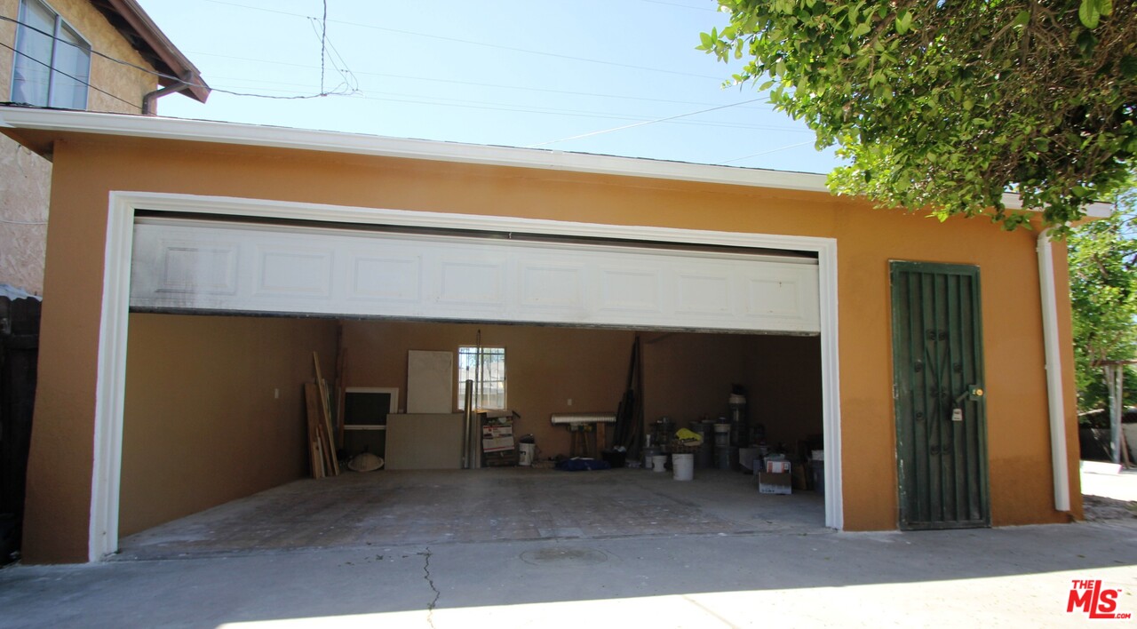 114 West Reeve Street Compton, CA 90220 - Photo 10 of 10 Gallery Image 10