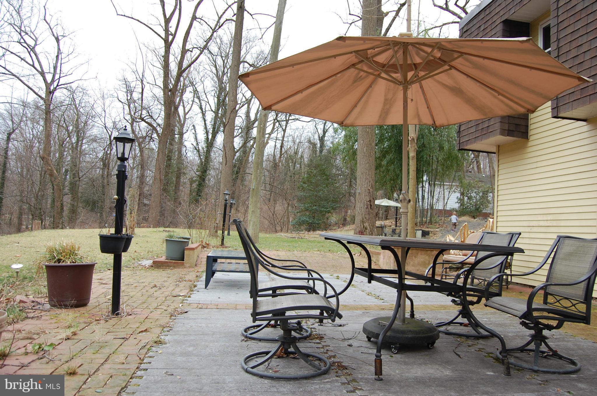 10915 Bond Road Adelphi, MD 20783 - Photo 28 of 30 Amazing outdoor living area!
