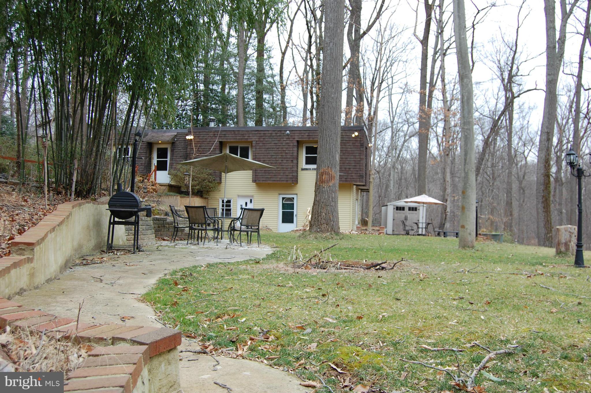 10915 Bond Road Adelphi, MD 20783 - Photo 30 of 30 Yard and patio area