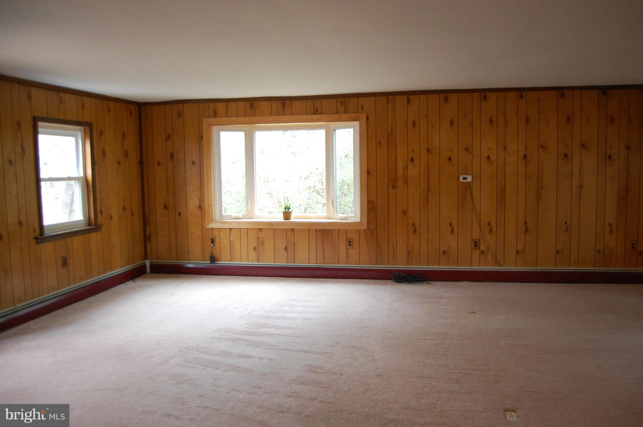 10915 Bond Road Adelphi, MD 20783 - Photo 5 of 30 Living Room
