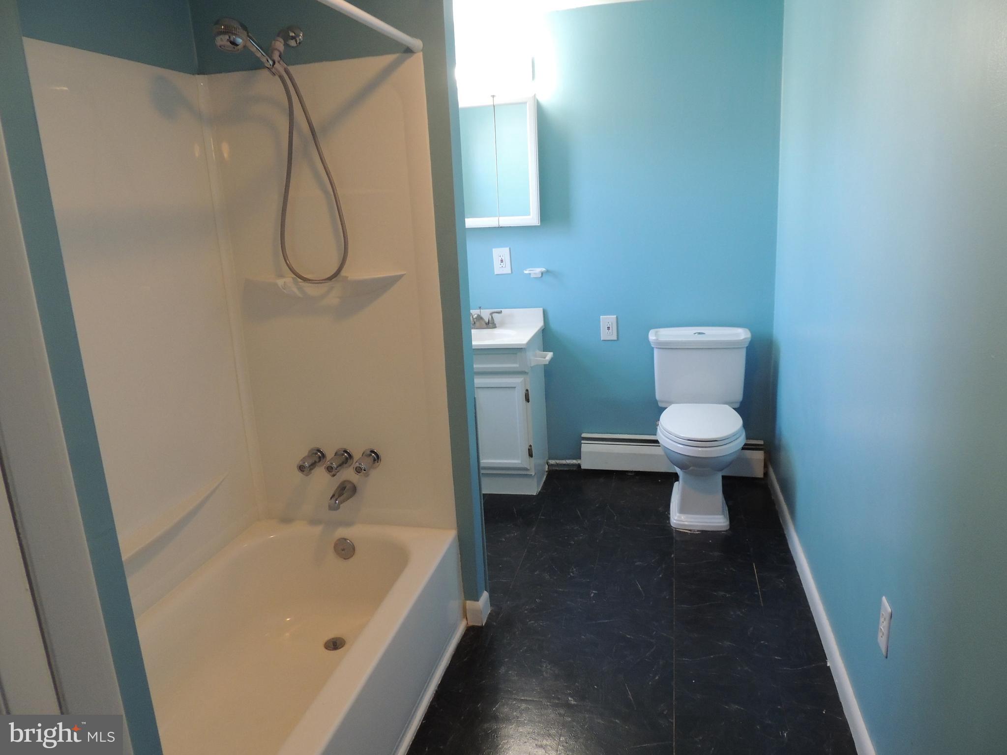 845 Quaint Street Secane, PA 19018 - Photo 30 of 33