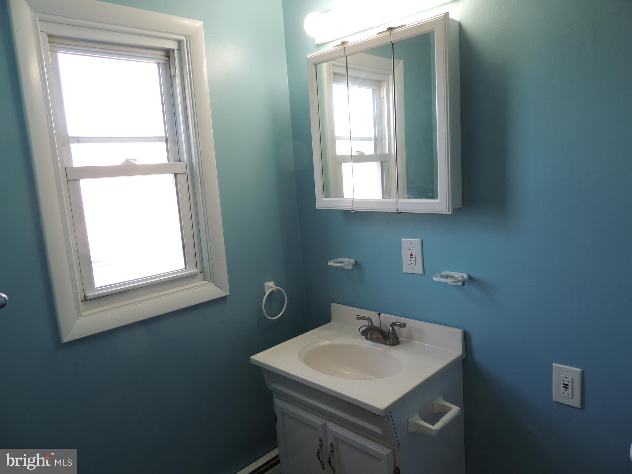 845 Quaint Street Secane, PA 19018 - Photo 31 of 33