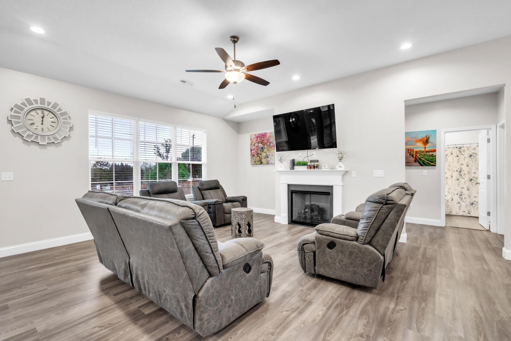 804 Haven Grey Road Lyman, SC 29365 - Photo 8 of 31