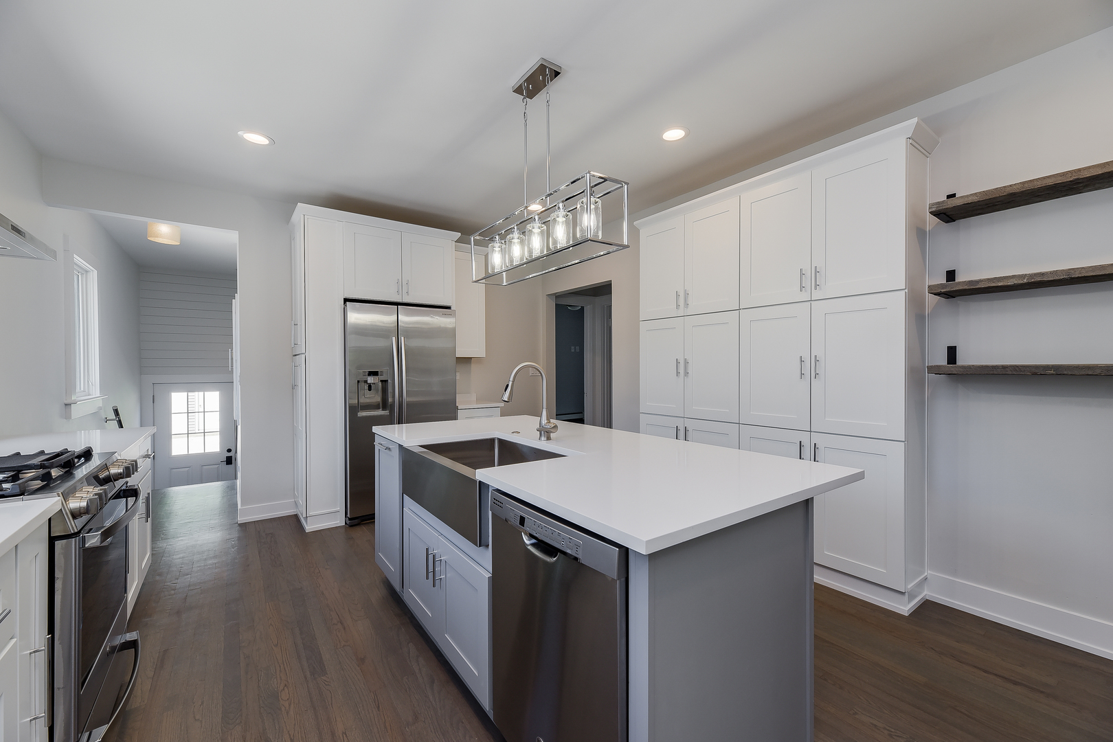 4008 Wolf Road Western Springs, IL 60558 - Photo 7 of 25