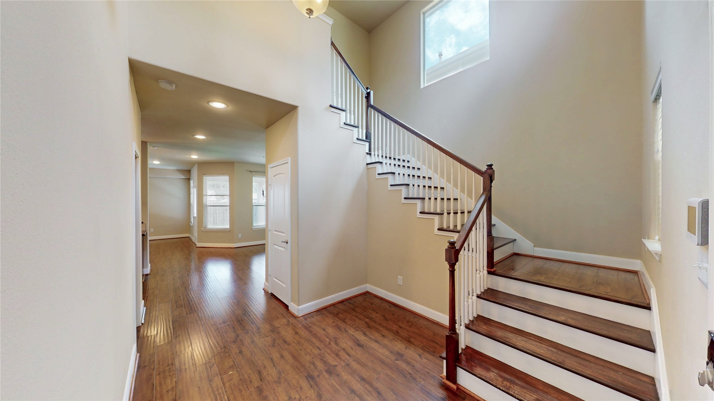 9230 Drewberry Street Houston, TX 77080 - Photo 3 of 31