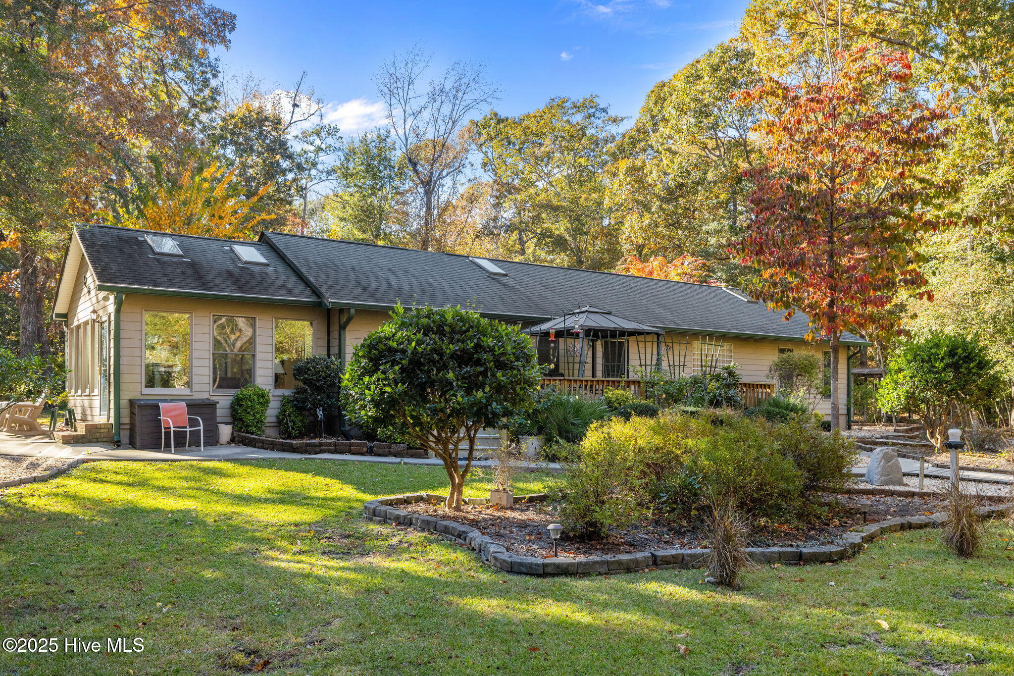 119 White Oak Bluff Road, Unit A Stella, NC 28582 - Photo 11 of 48 Back