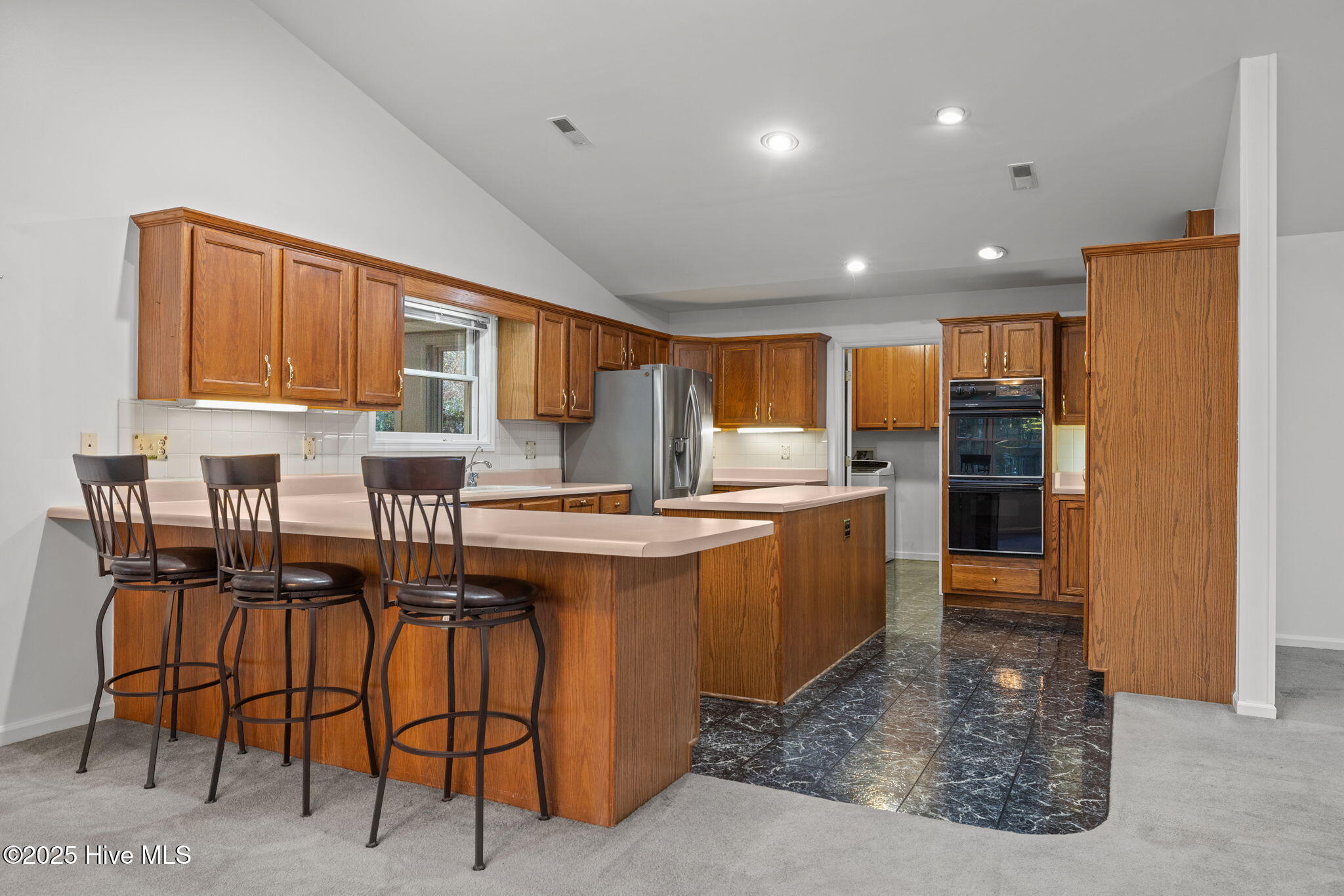 119 White Oak Bluff Road, Unit A Stella, NC 28582 - Photo 26 of 48 Kitchen