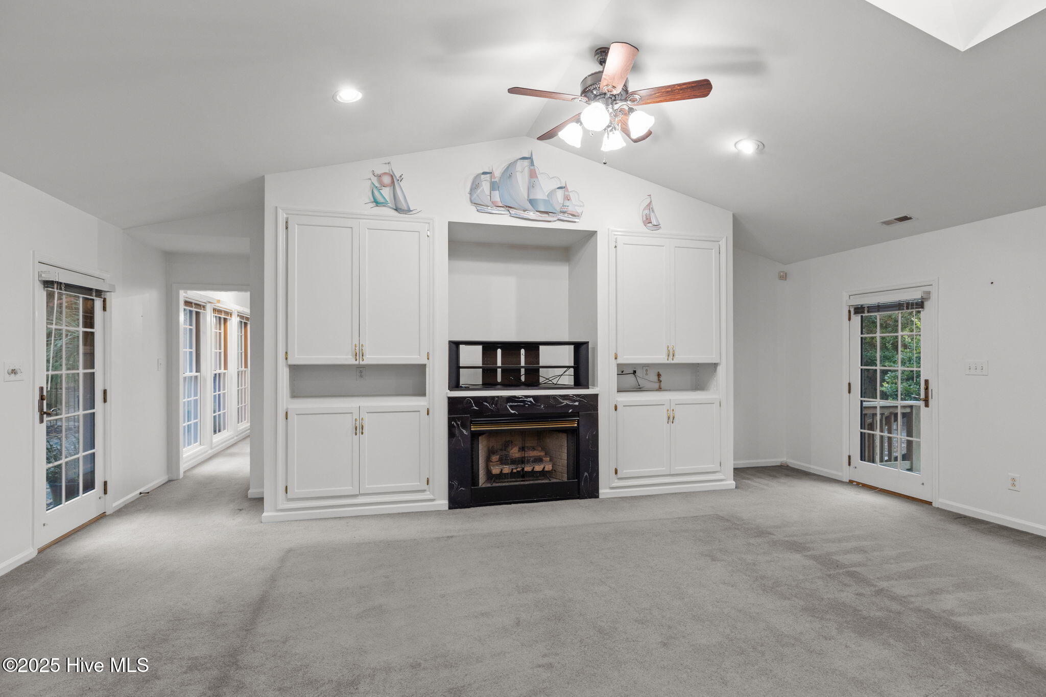 119 White Oak Bluff Road, Unit A Stella, NC 28582 - Photo 31 of 48 Gas Logs