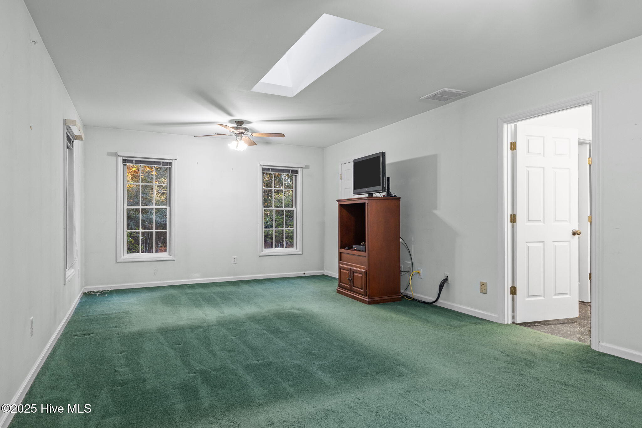 119 White Oak Bluff Road, Unit A Stella, NC 28582 - Photo 34 of 48 Door to Bath