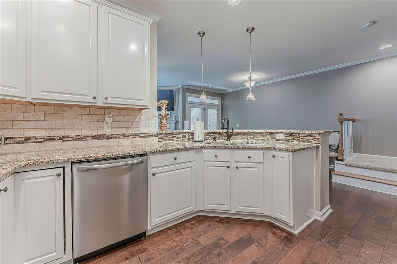 4626 Kings Garden Road Raleigh, NC 27612 - Photo 9 of 26 Kitchen