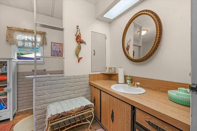 $158,500 | 339 North Frankwood Avenue, Unit 29, Sanger, CA 93657