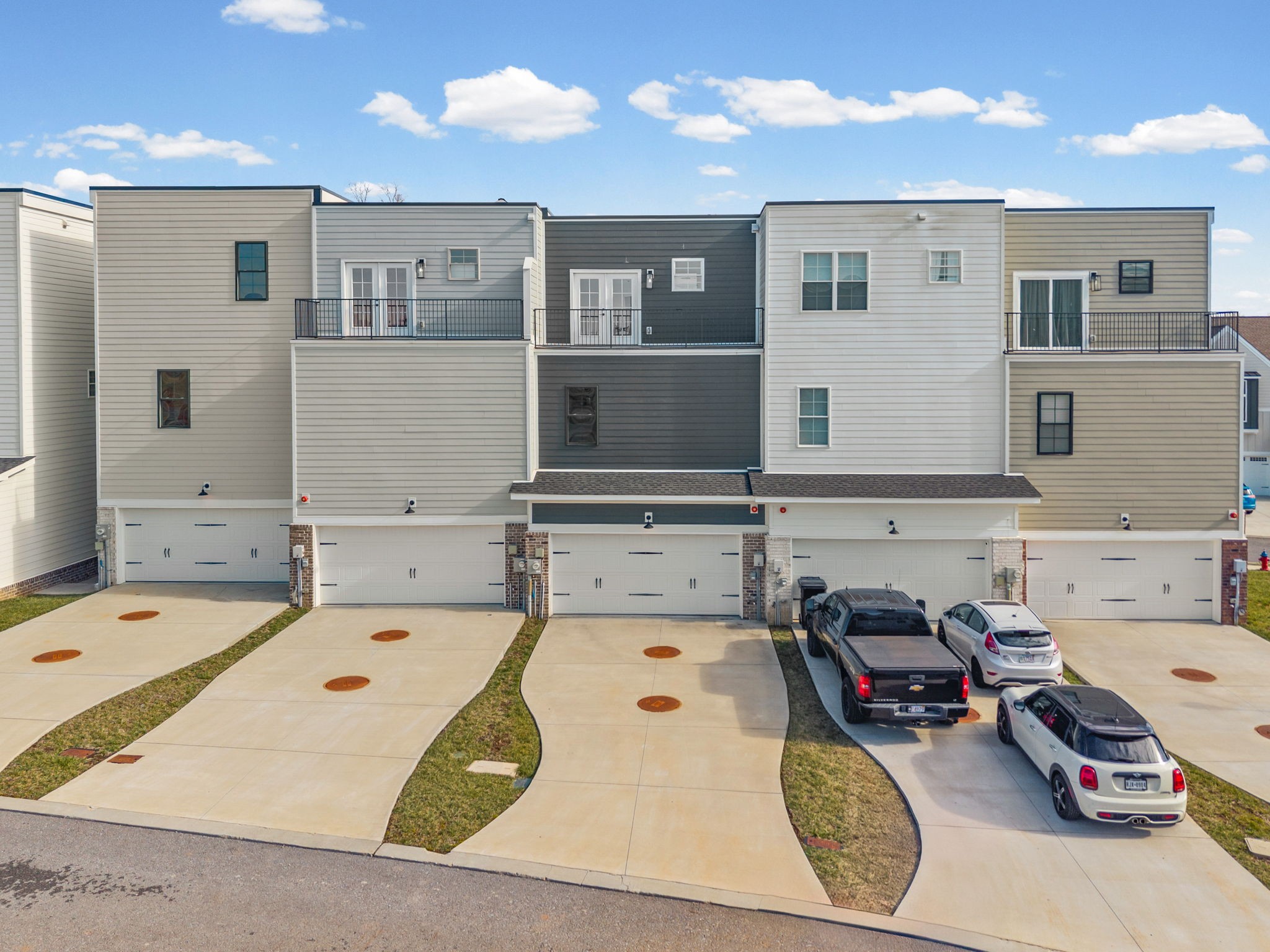 442 Centre Street Pleasant View, TN 37146 - Photo 40 of 47 a view of kitchen and utility room