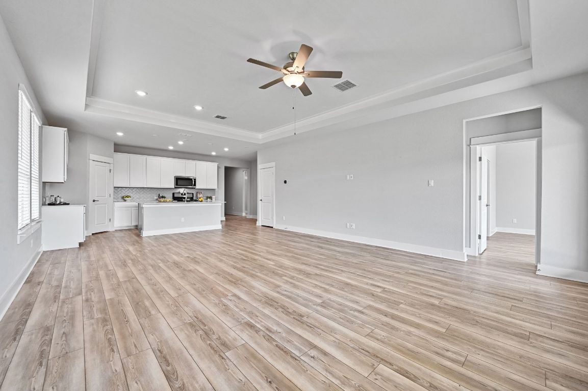 284 Grace Lilly Drive Buda, TX 78610 - Photo 16 of 40