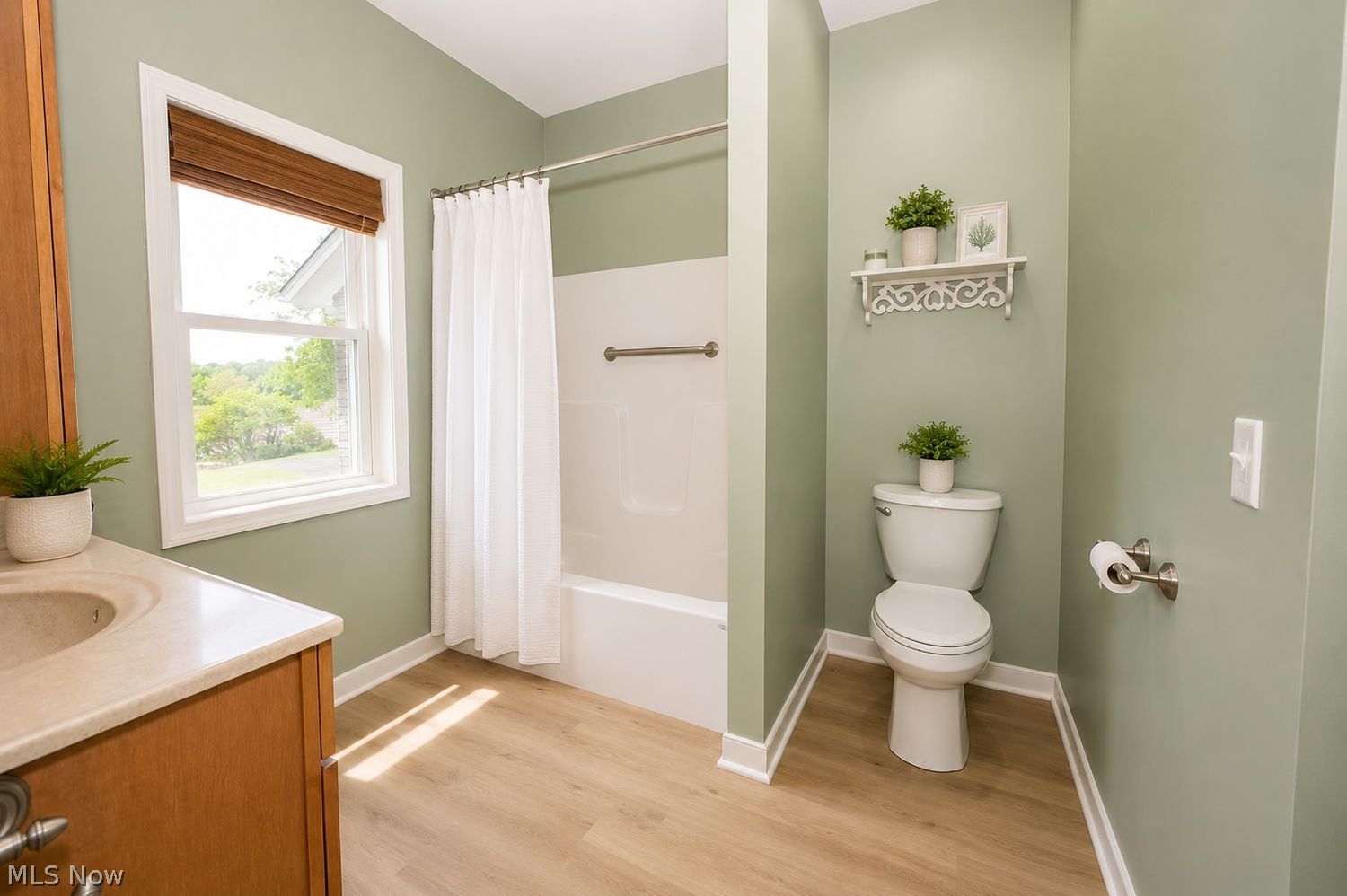 6964 Lakeview Road Hanoverton, OH 44423 - Photo 21 of 31 Full Bath