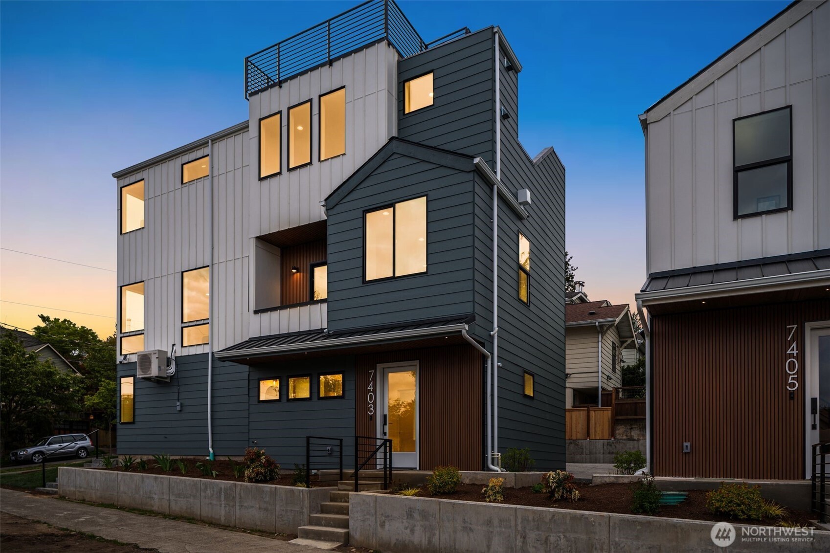 7403 Dayton Avenue North Seattle, WA 98103 - Photo 29 of 37