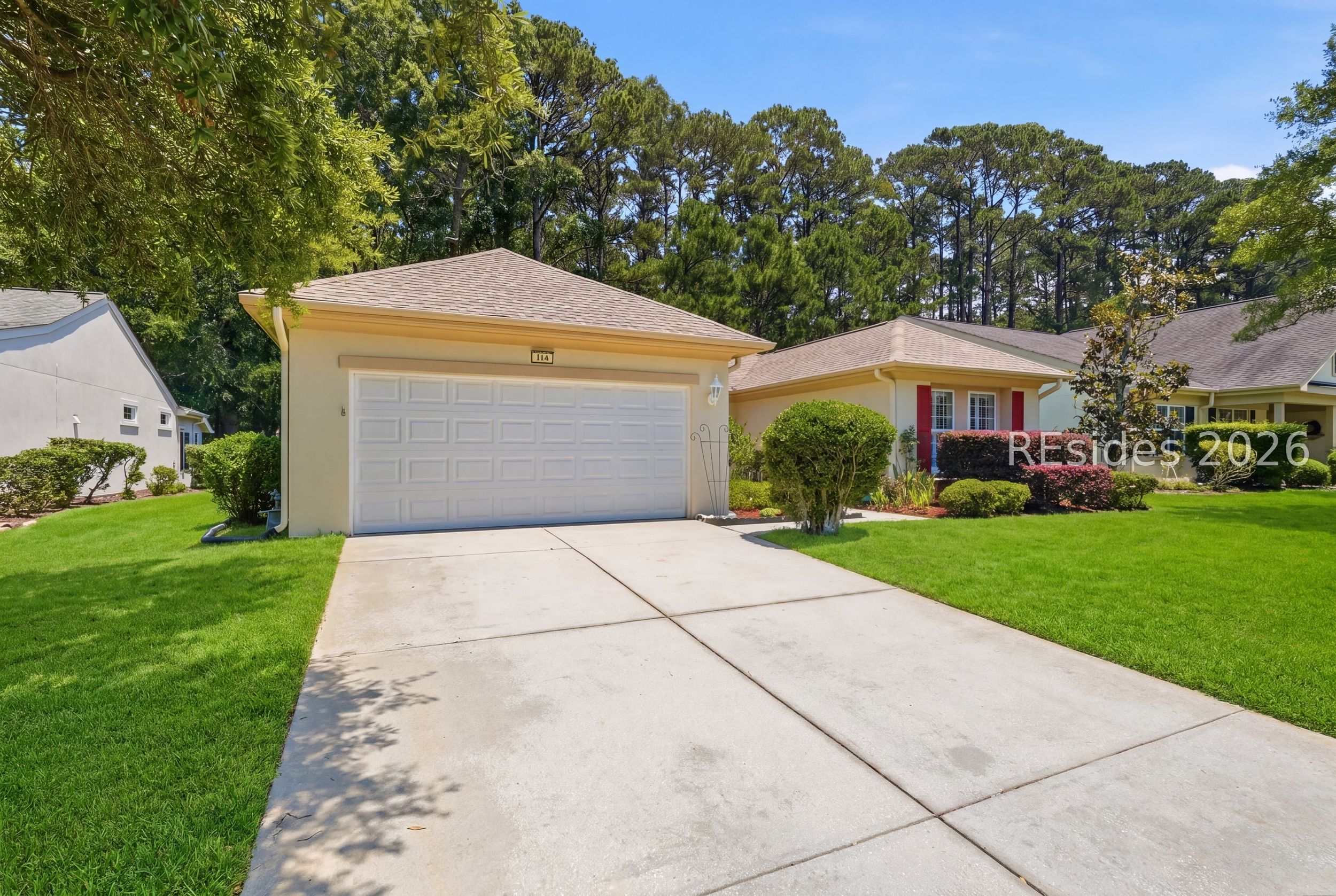 189 Hampton Circle Bluffton, SC 29909 - Photo 3 of 66