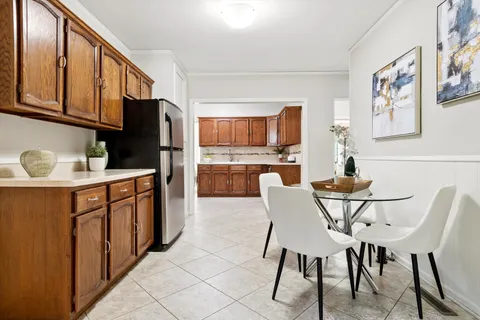 $899,900 | 4120 Harvey Avenue, Western Springs, IL 60558
