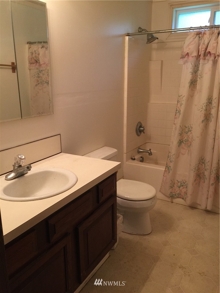 121 Lone Oak Road Longview, WA 98632 - Photo 11 of 20 Gallery Image 11