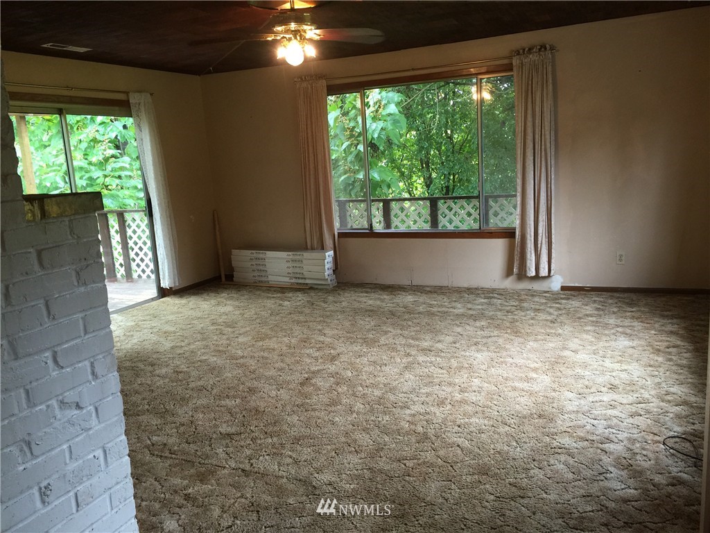 121 Lone Oak Road Longview, WA 98632 - Photo 7 of 20 Gallery Image 7