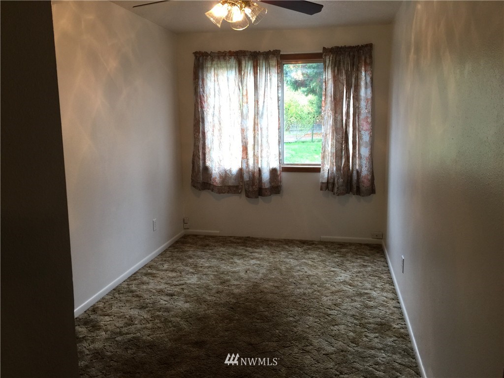 121 Lone Oak Road Longview, WA 98632 - Photo 9 of 20 Gallery Image 9