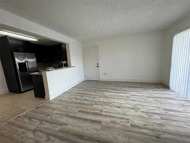 $1,875 | Undisclosed Address, Hollywood, FL 33025