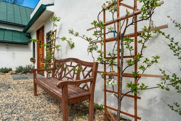 $950,000 | 4094 Whiting Road, Marshall, VA 20115