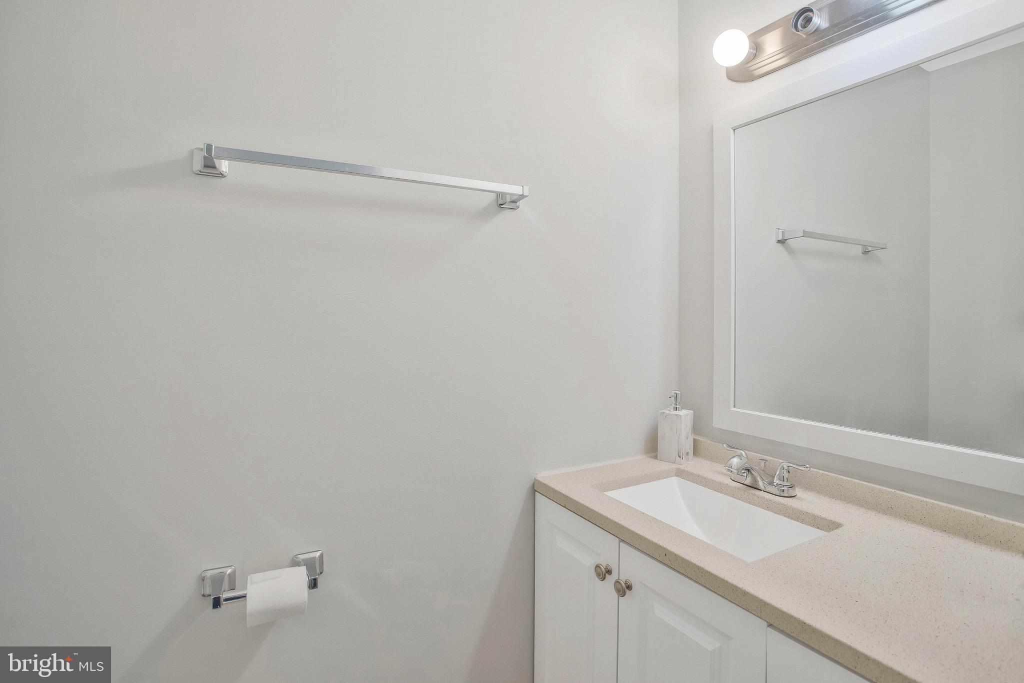 2919 Seminole Road Woodbridge, VA 22192 - Photo 13 of 30 Gallery Image 13