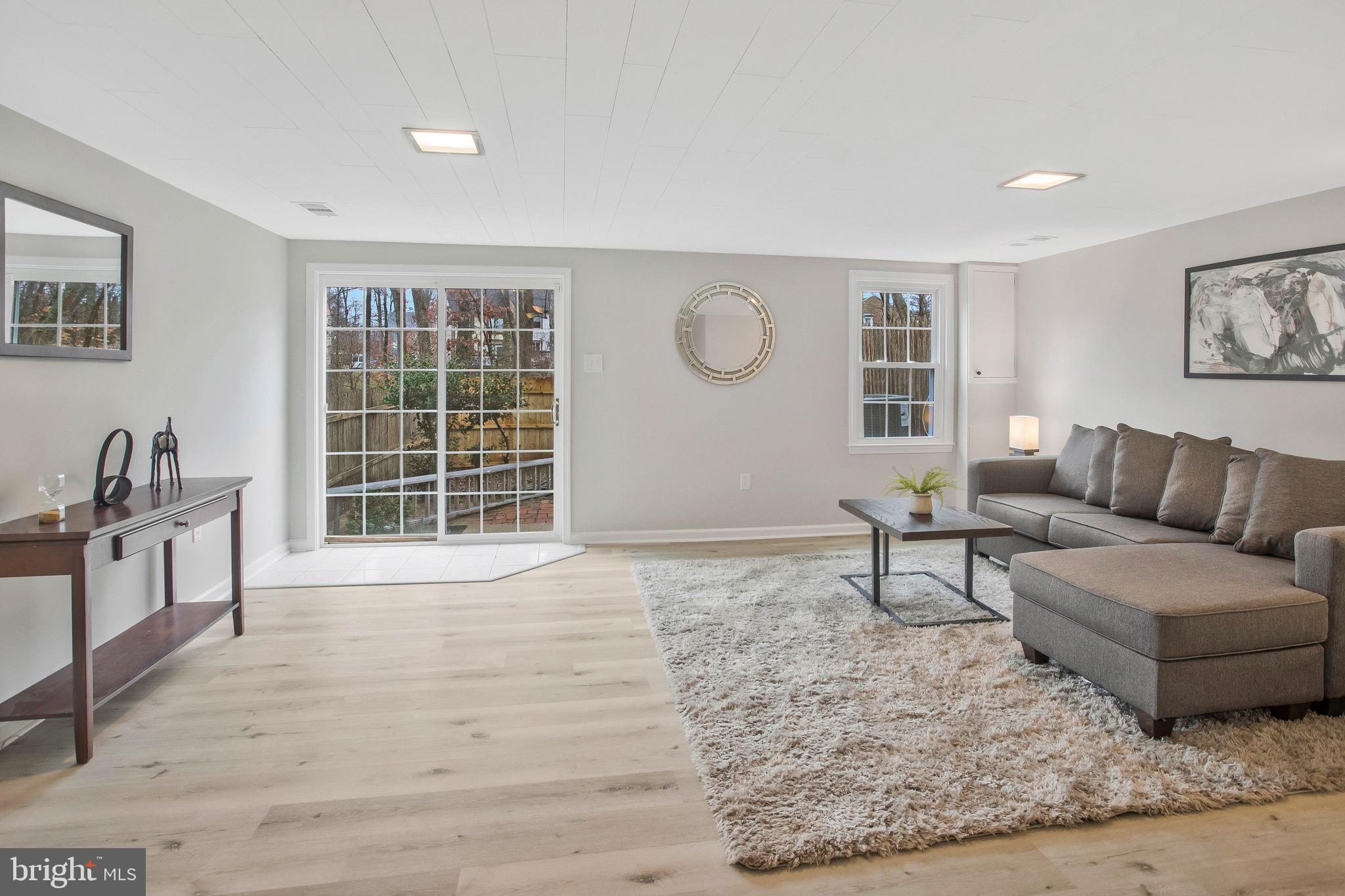 2919 Seminole Road Woodbridge, VA 22192 - Photo 23 of 30 Gallery Image 23