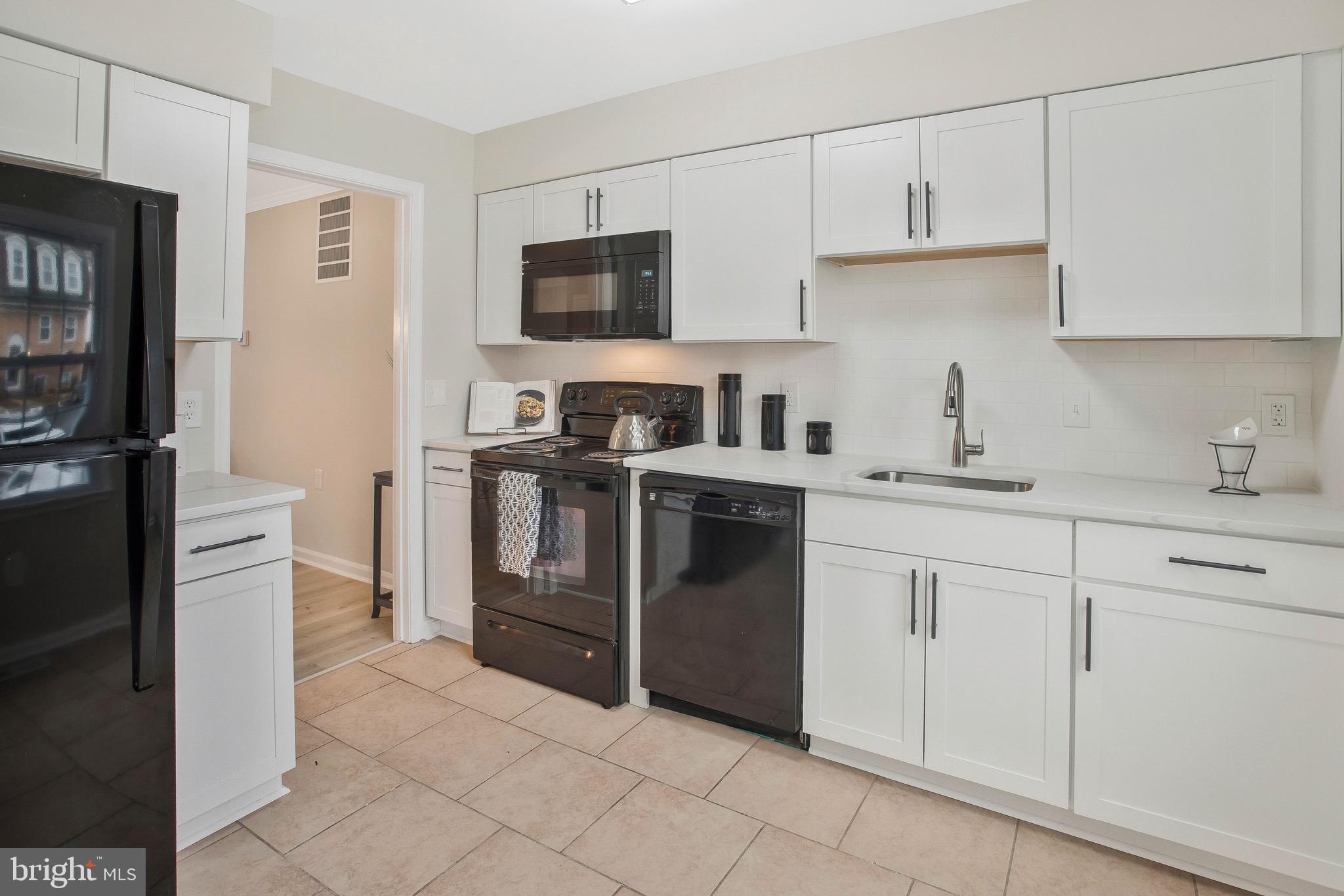 2919 Seminole Road Woodbridge, VA 22192 - Photo 5 of 30 Gallery Image 5