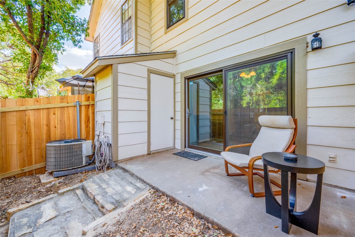 11821 Bittern Hollow, Unit 34 Austin, TX 78758 - Photo 19 of 24 View of patio / terrace