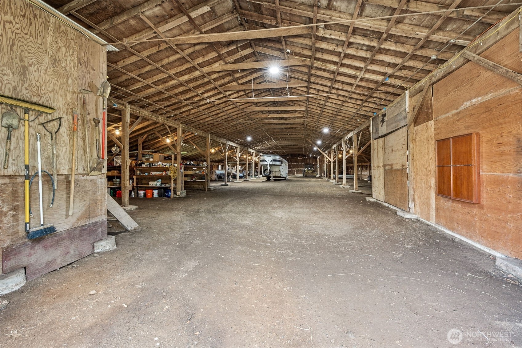 6103 Lackey Road Northwest Vaughn, WA 98394 - Photo 28 of 37 a view of parking garage