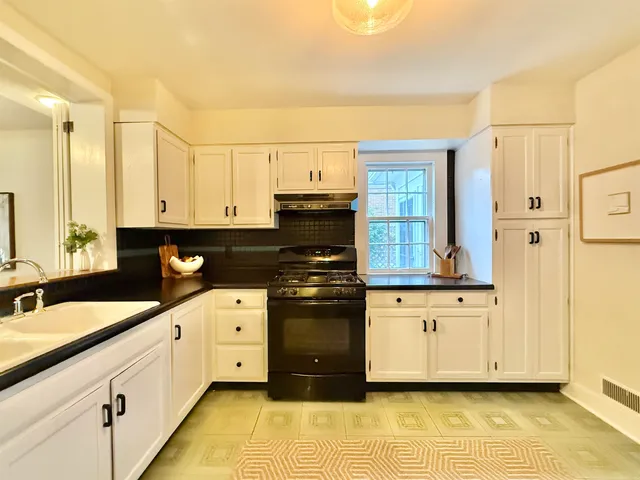 $335,000 | 1875 Sherwood Drive Northwest, Beloit, WI 53511