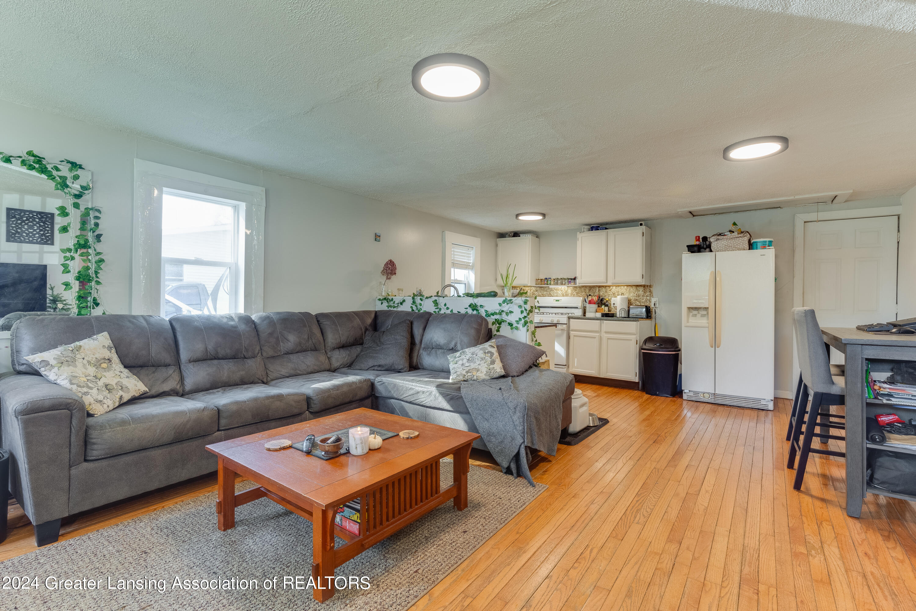 11711 Old Belding Road Northeast Belding, MI 48809 - Photo 12 of 33 11