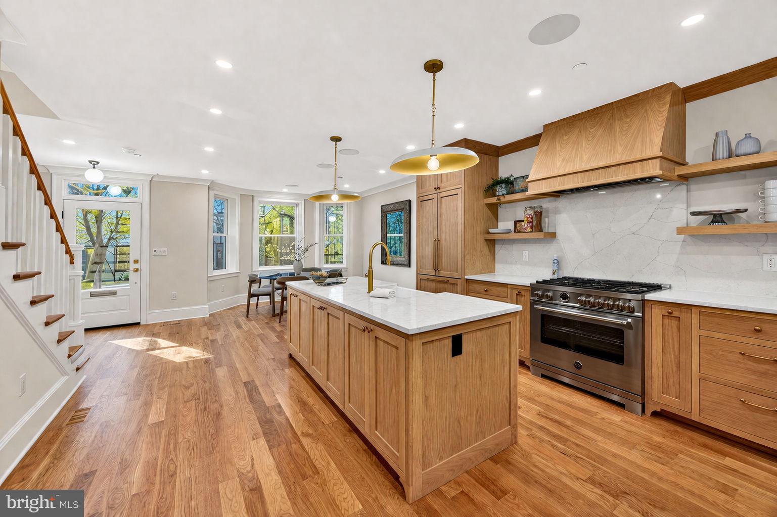 647 E Street Northeast Washington, DC 20002 - Photo 7 of 44